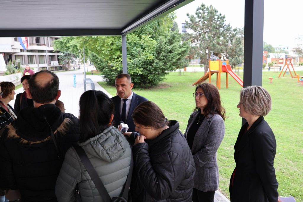park,dom za starije i nemoćne čakovec (19) park,dom za starije i nemoćne čakovec (19)