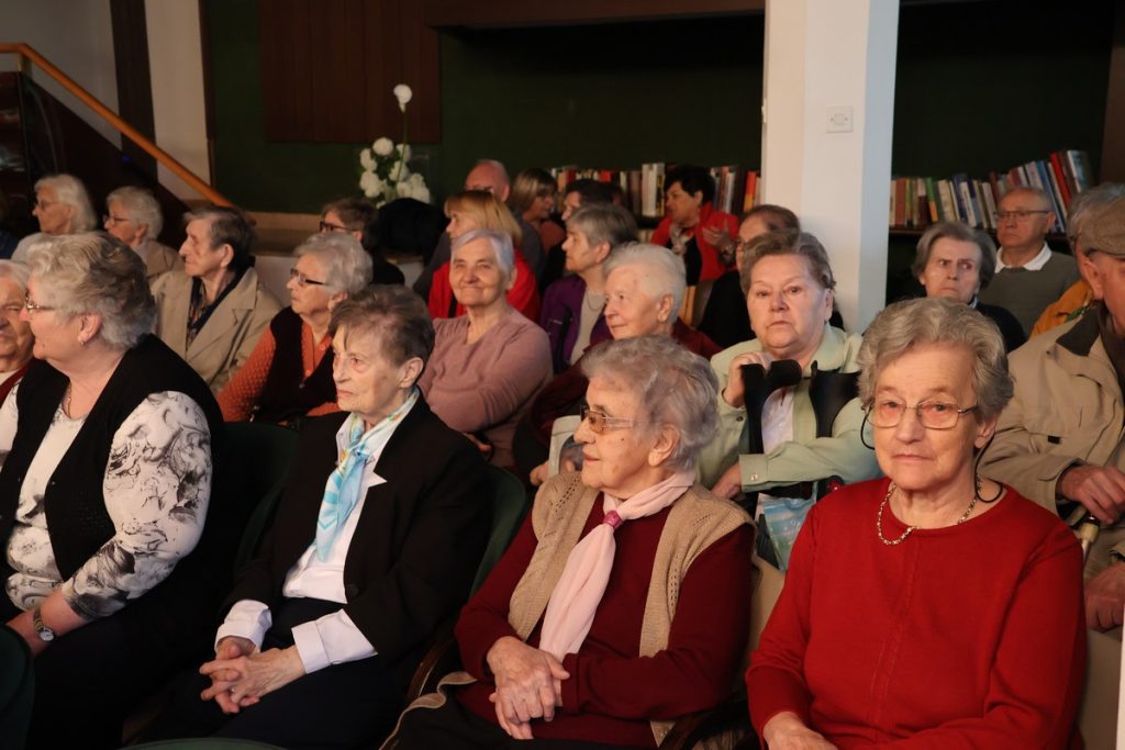 park,dom za starije i nemoćne čakovec (21)