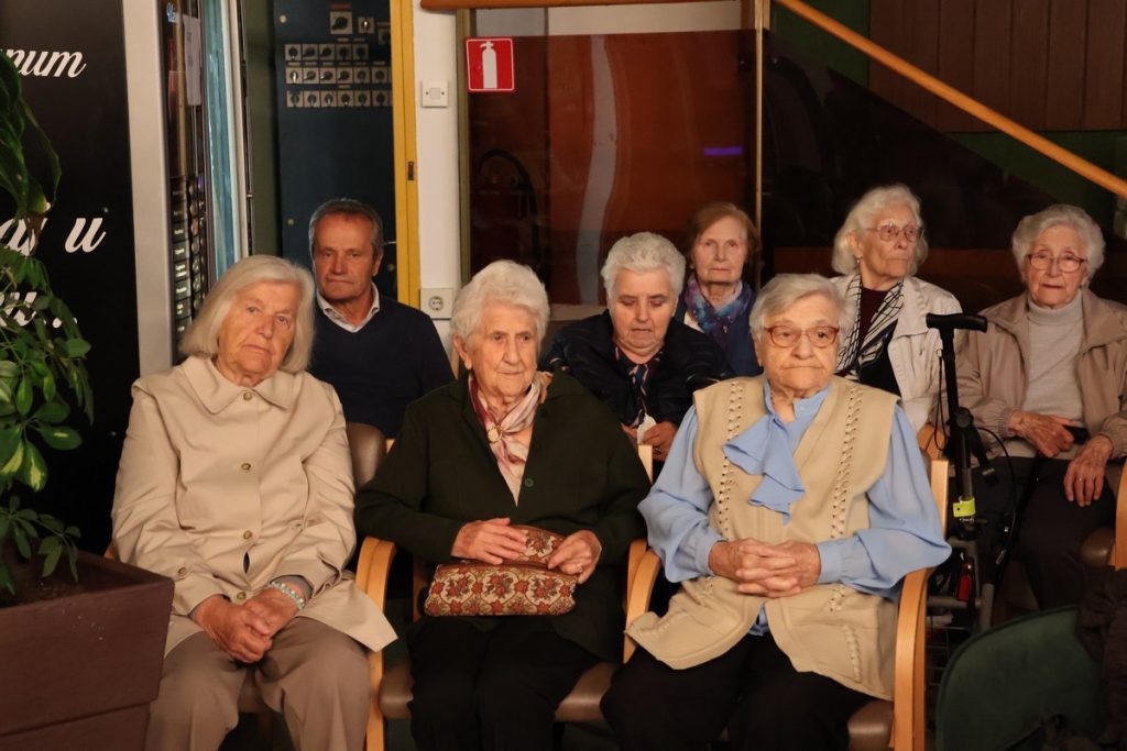 park,dom za starije i nemoćne čakovec (23)