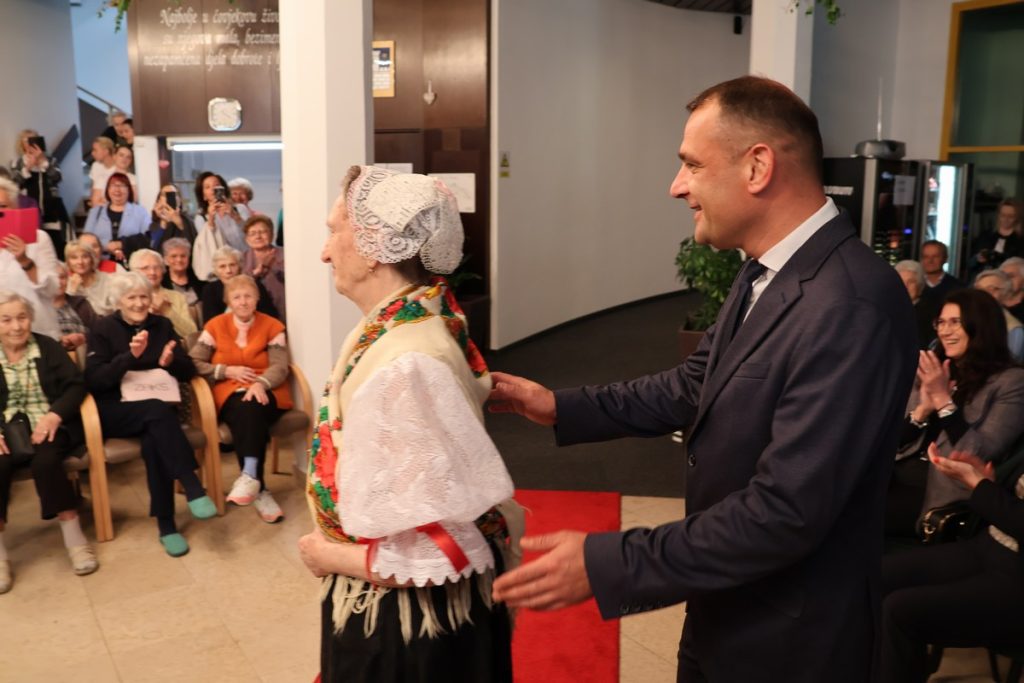 park,dom za starije i nemoćne čakovec (36)