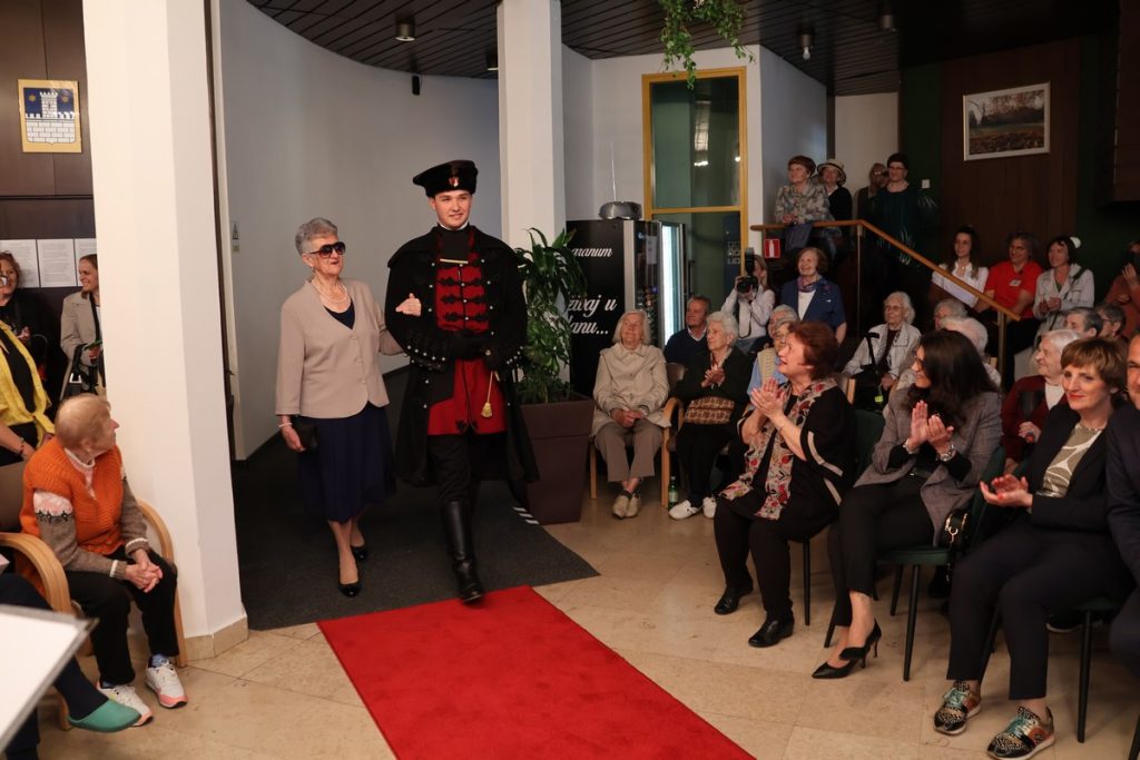 park,dom za starije i nemoćne čakovec (42)