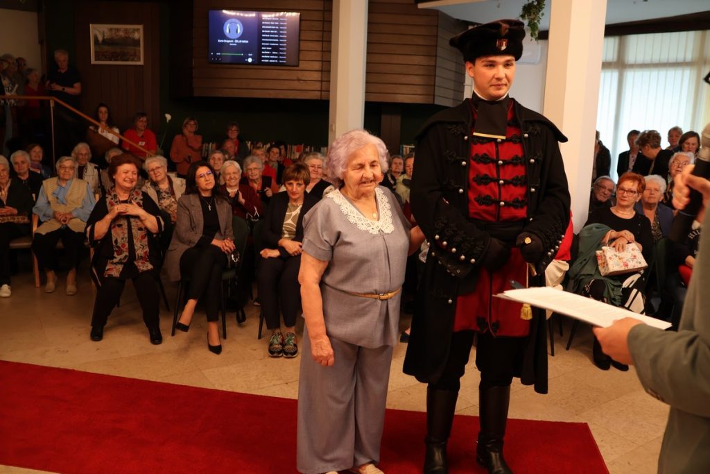 park,dom za starije i nemoćne čakovec (48)