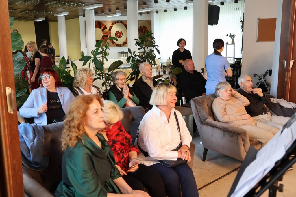 park,dom za starije i nemoćne čakovec (50)