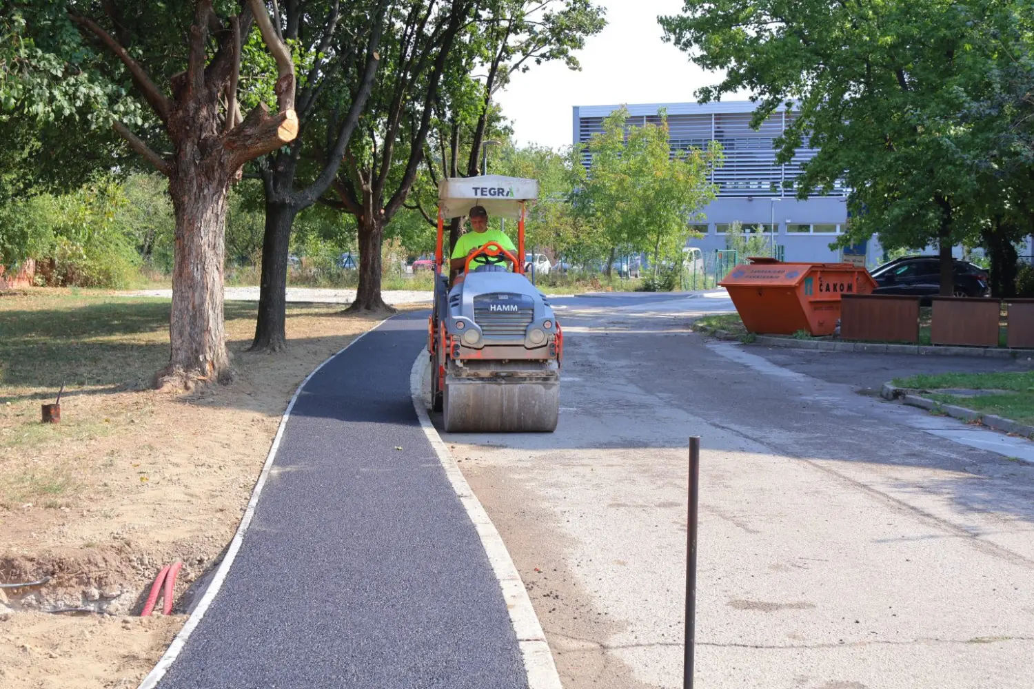 pješačka staza I. osnovna škola (13) pješačka staza I. osnovna škola (13)