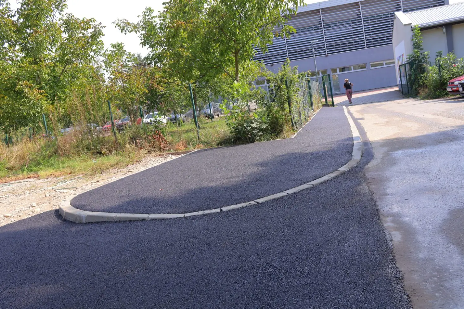 pješačka staza I. osnovna škola (5) pješačka staza I. osnovna škola (5)