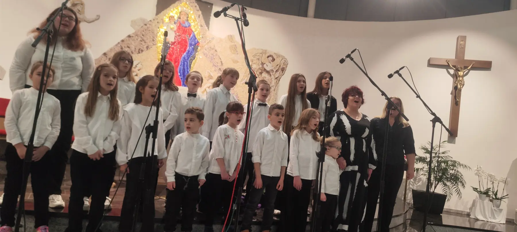 pjevački zbor strahoninec (3)