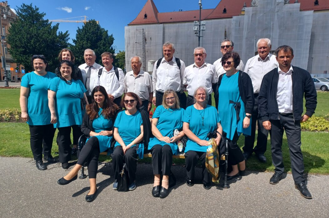 pjevački zbor sveti juraj na bregu (1) pjevački zbor sveti juraj na bregu (1)