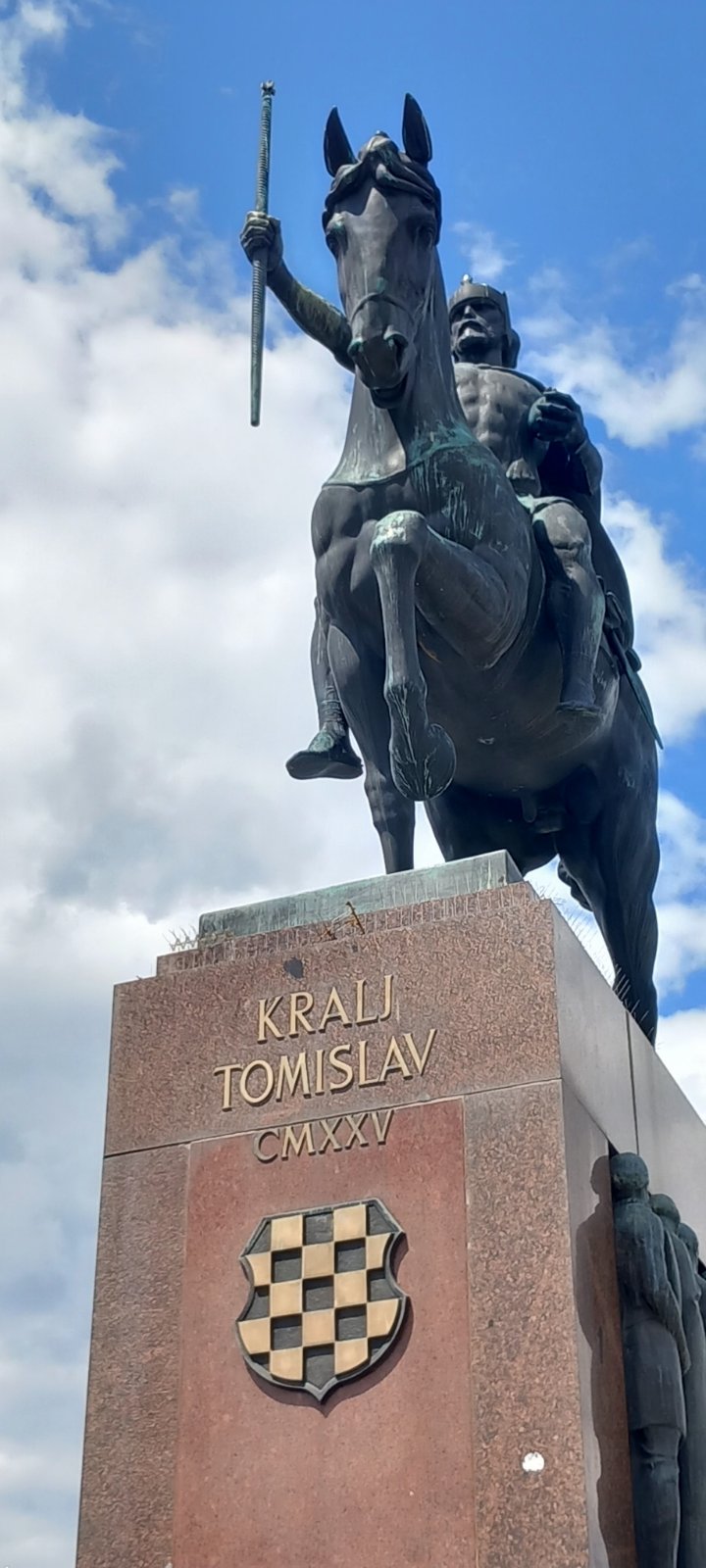 pjevački zbor sveti juraj na bregu (6) pjevački zbor sveti juraj na bregu (6)