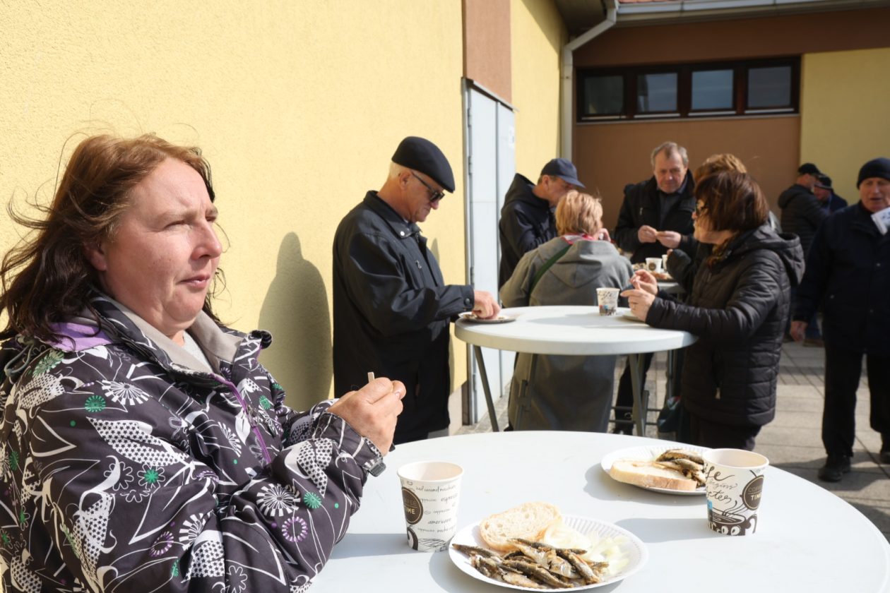 podjela ribica Mala Subotica 2026 (20) podjela ribica Mala Subotica 2026 (20)