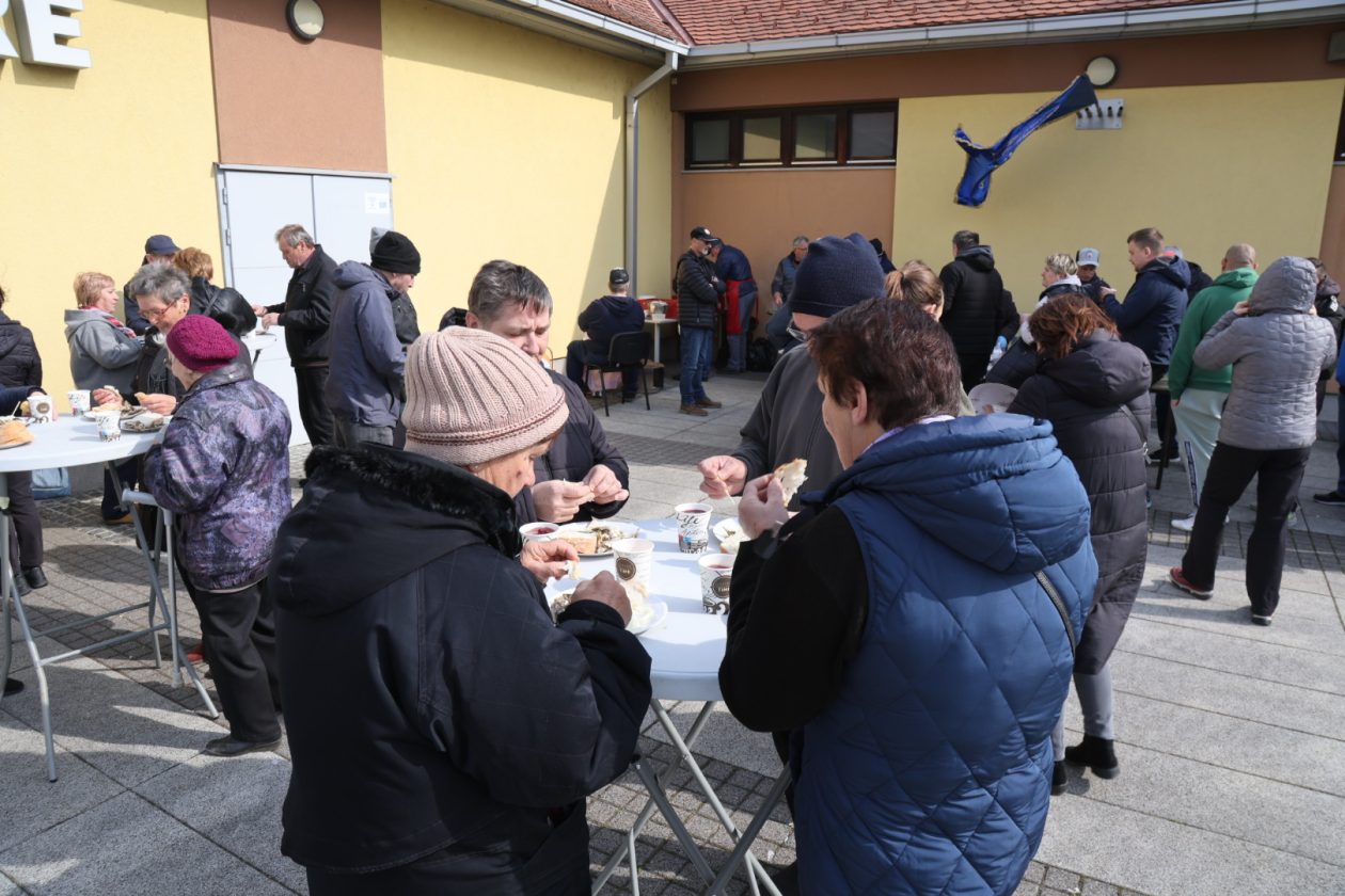 podjela ribica Mala Subotica 2026 (22) podjela ribica Mala Subotica 2026 (22)