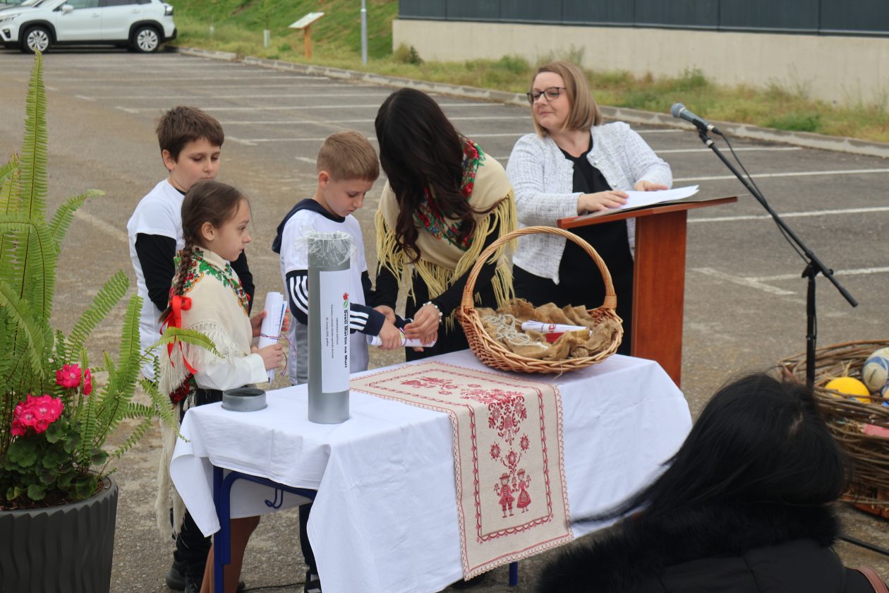 polaganje vremenske kapsule (40)