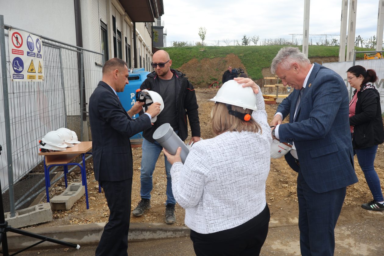 polaganje vremenske kapsule (51)