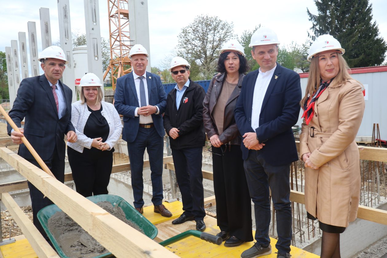 polaganje vremenske kapsule (63)