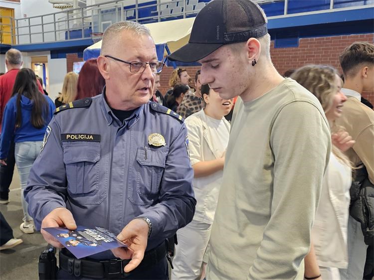 policija – Strukovizija (9)