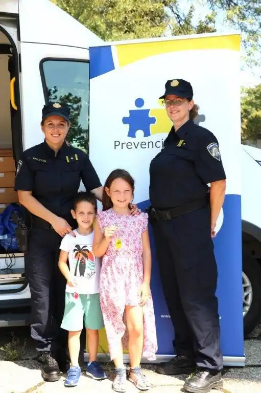 policijske preventivke (6) policijske preventivke (6)