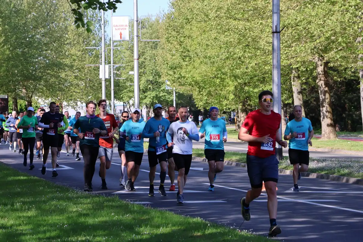 polumaraton Zrinski 2024 (15) polumaraton Zrinski 2024 (15)