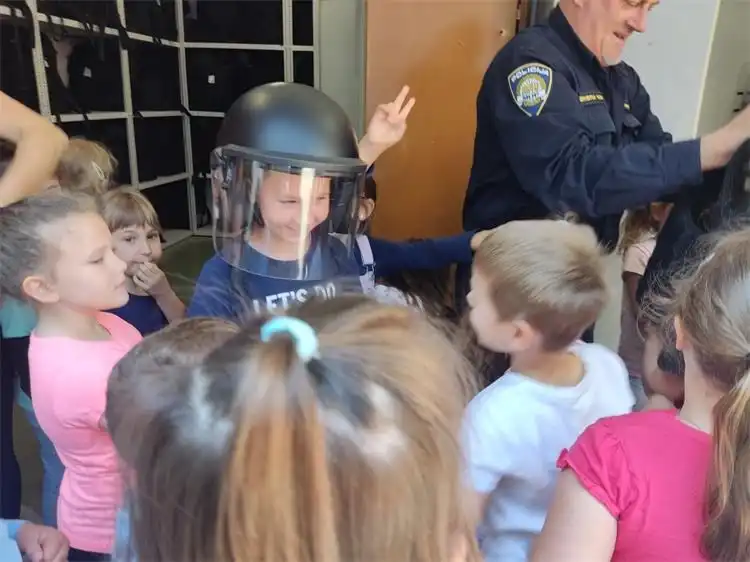 posjet dv suncokret pu međimurskoj (1) posjet dv suncokret pu međimurskoj (1)