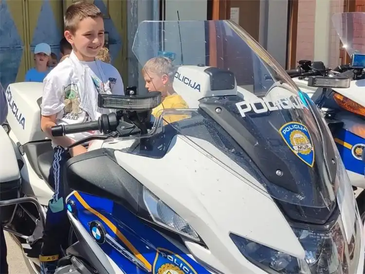 posjet dv suncokret pu međimurskoj (6) posjet dv suncokret pu međimurskoj (6)