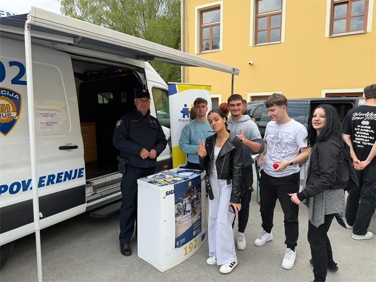 postani policajac (4)