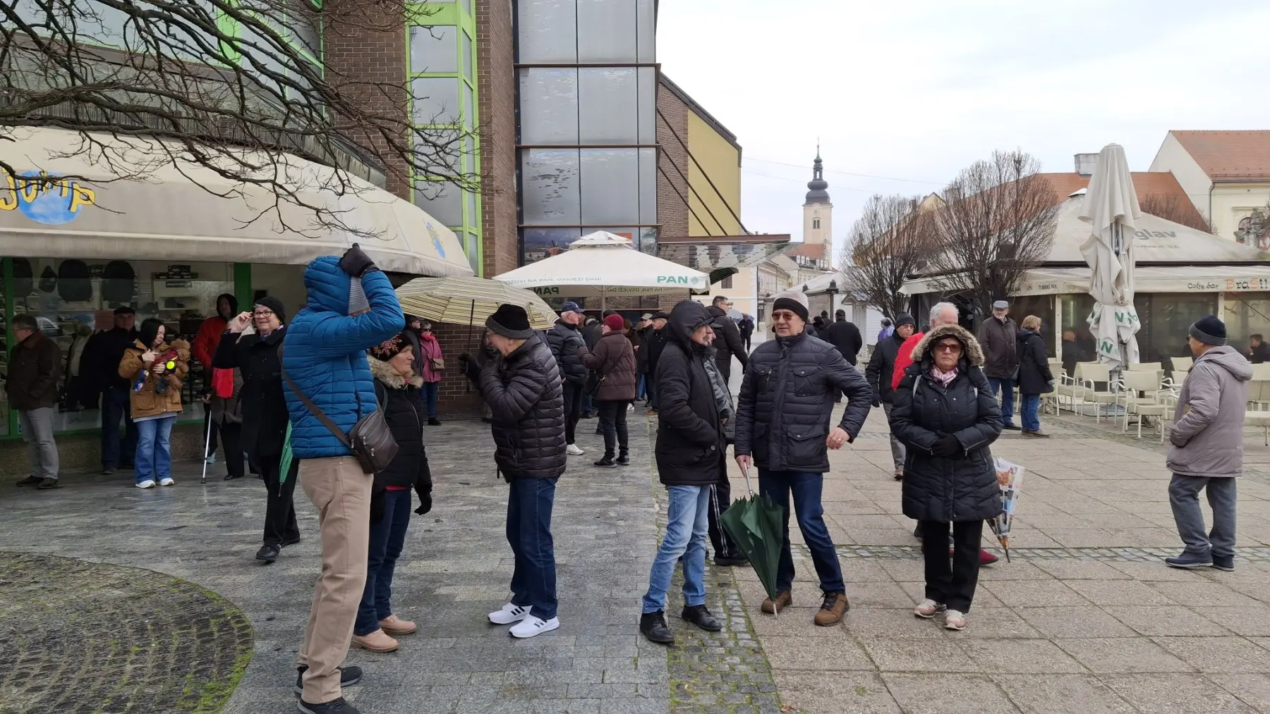 potpisivanje peticije za smjenu hrena, bolnica,čakovec (11)