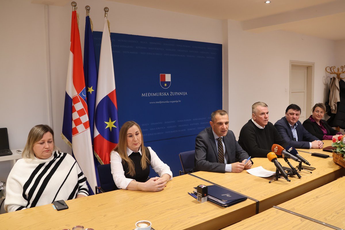 potpisivanje ugovora MŽ Graditeljska škola restoran (1)