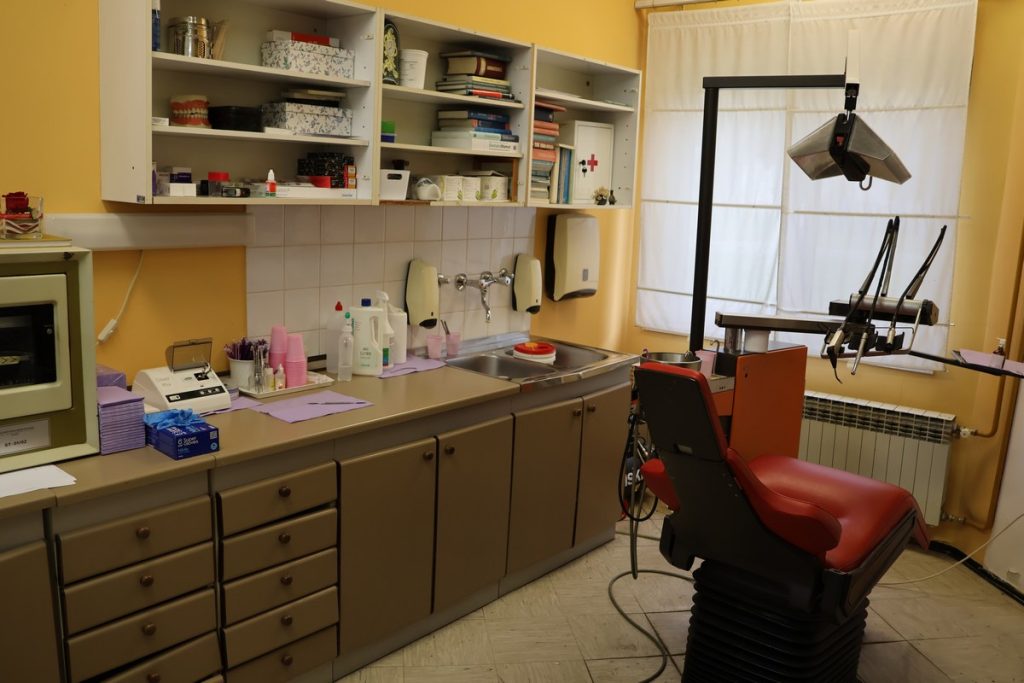 potpisivanje ugovora, Orehovica, ambulanta (1)