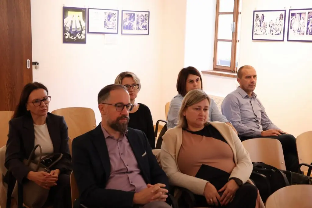 potpisivanje ugovora uređenje parkirališta (12)