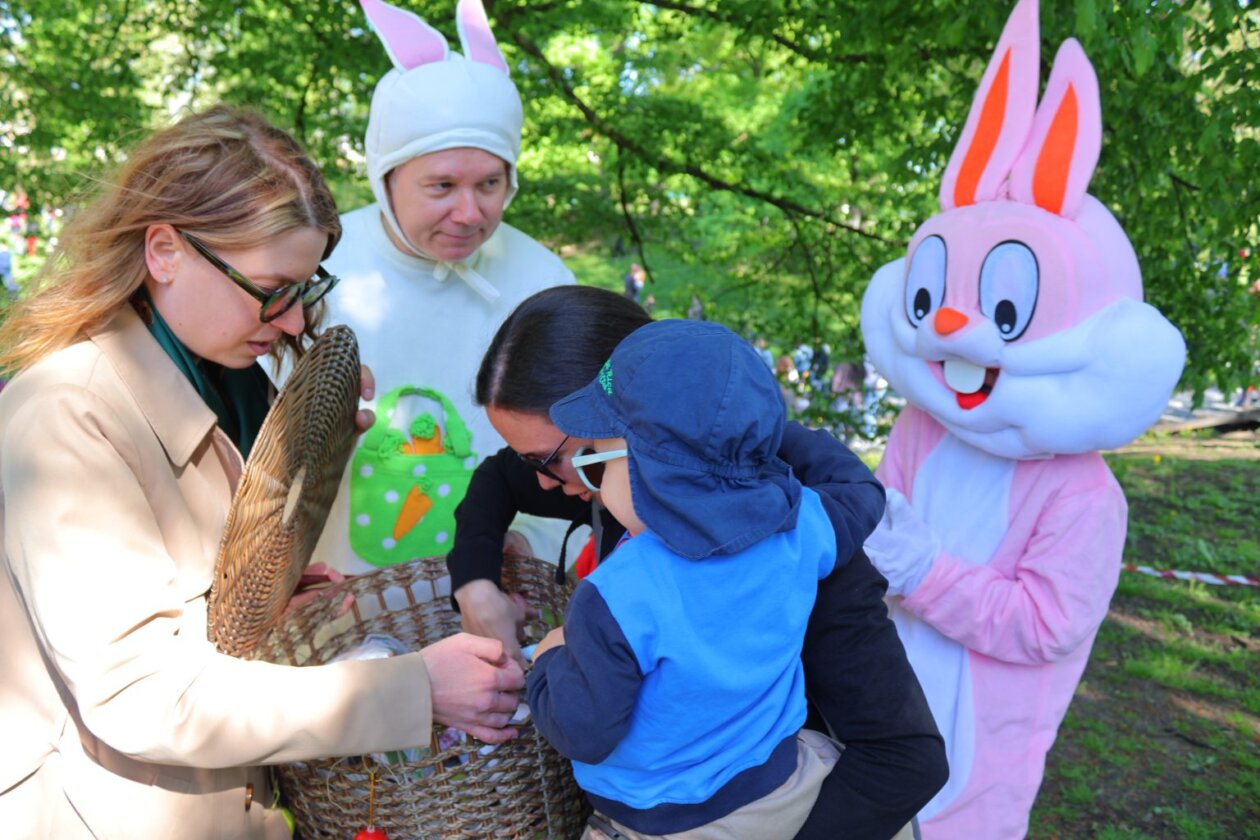 potraga za uskrsnim jajima,lov na pisanice, čakovec 2025 (25)