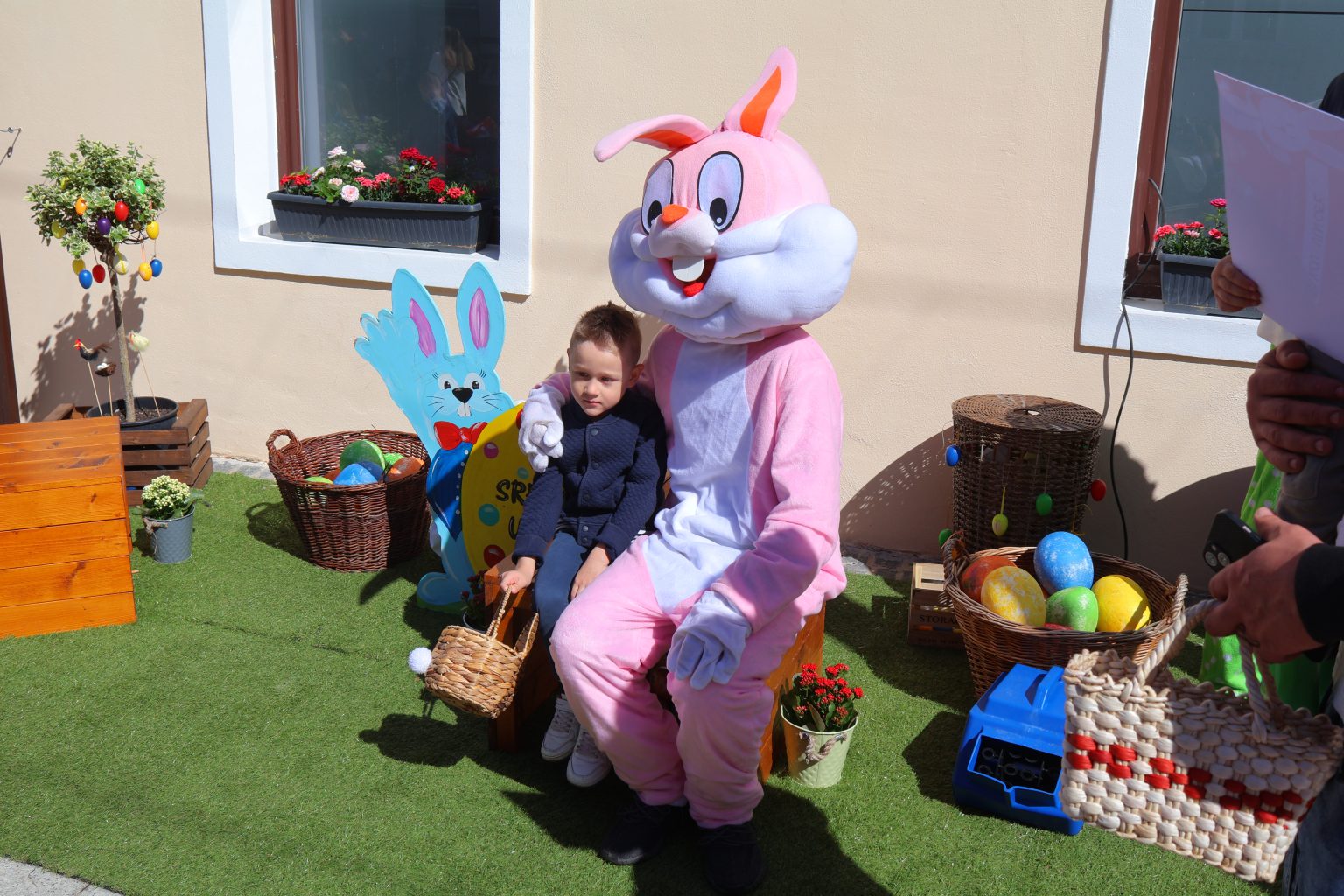 potraga za uskrsnim jajima,lov na pisanice, čakovec 2025 (46) potraga za uskrsnim jajima,lov na pisanice, čakovec 2025 (46)