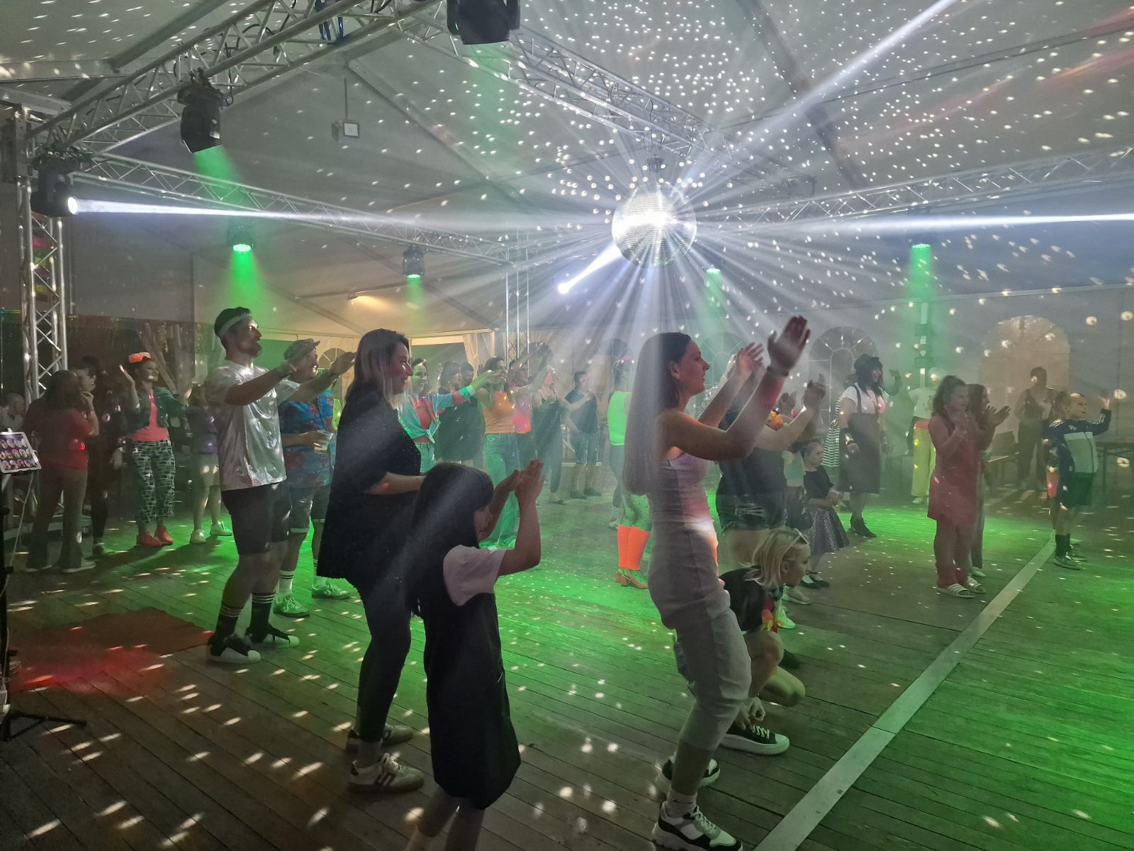 povratak u 80-te, party, pribislavec, dani općine (13)