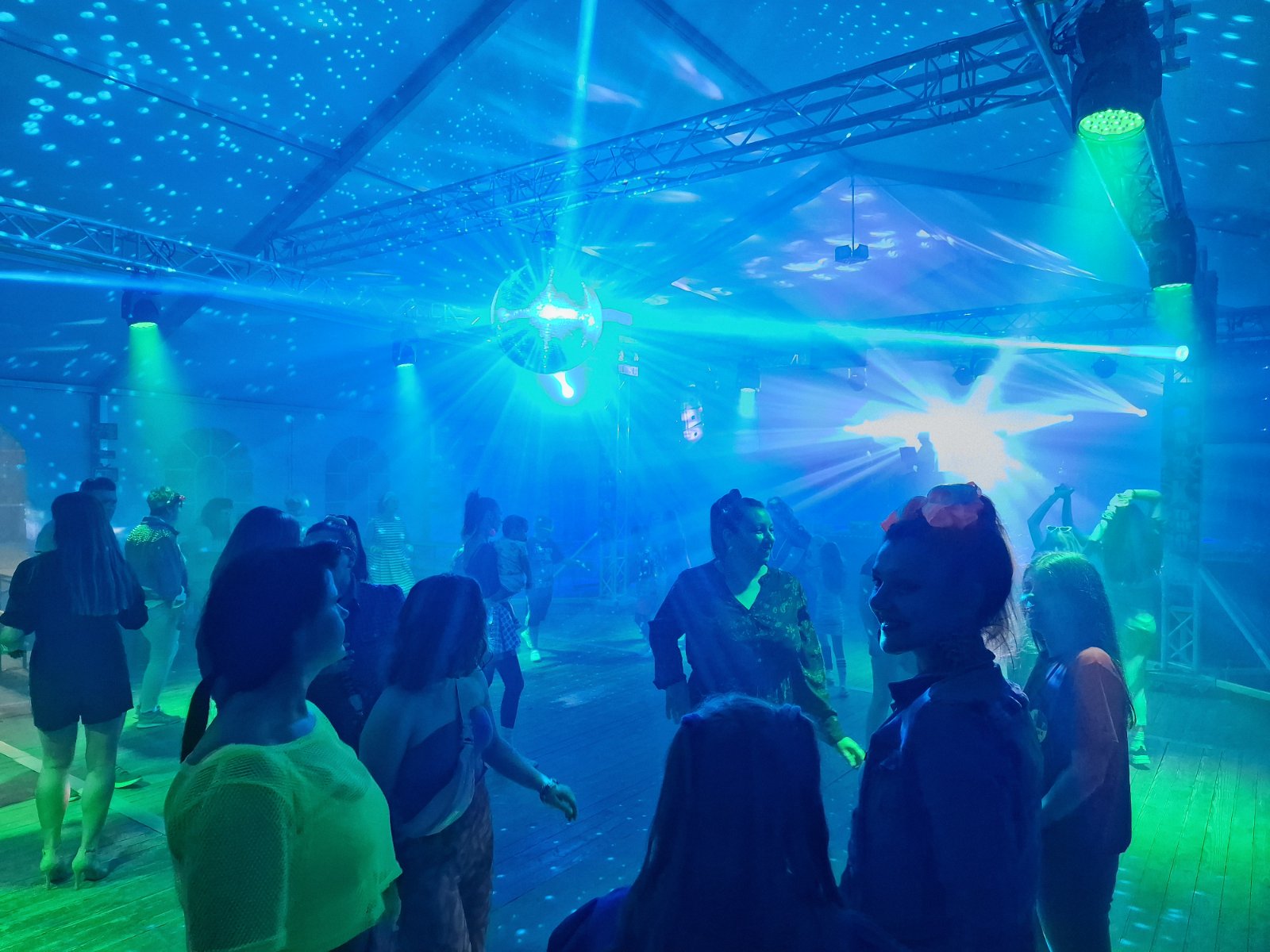 povratak u 80-te, party, pribislavec, dani općine (22)