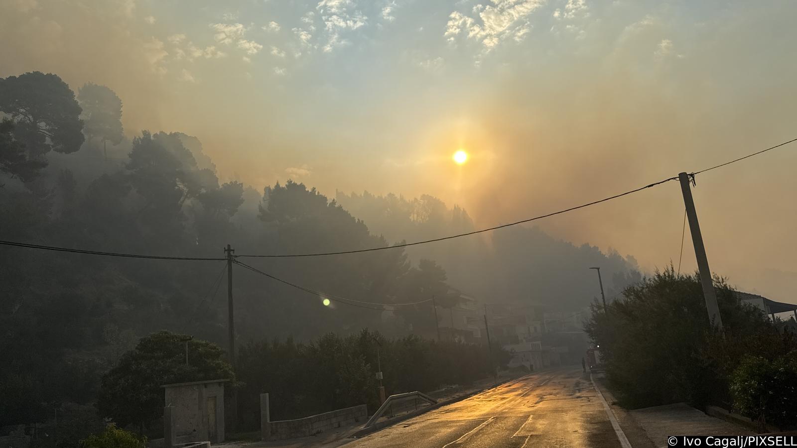 Veliki požar iznad Krila Jesenice Veliki požar iznad Krila Jesenice