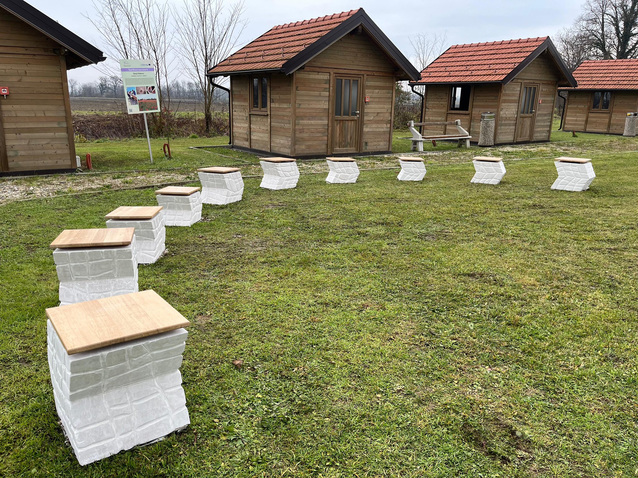 pozoj sjedišta Mystical Danube (4) pozoj sjedišta Mystical Danube (4)