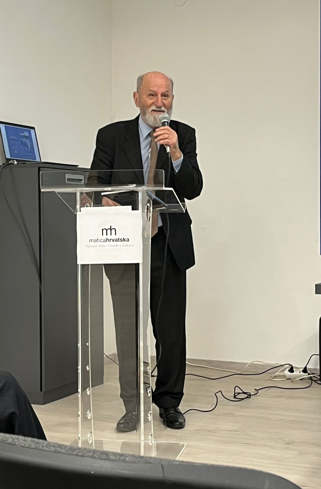 predstavljanje knjige Matica Hrvatska Čakovec (8) Ivan Pranjić predstavljanje knjige Matica Hrvatska Čakovec (8) Ivan Pranjić