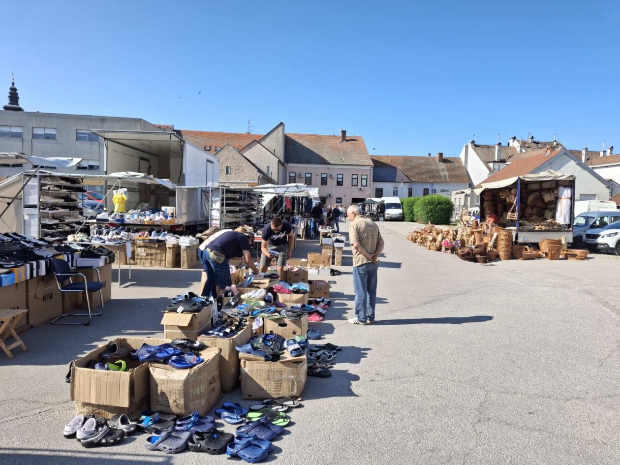 prelog, tržnica,21.6 (63)