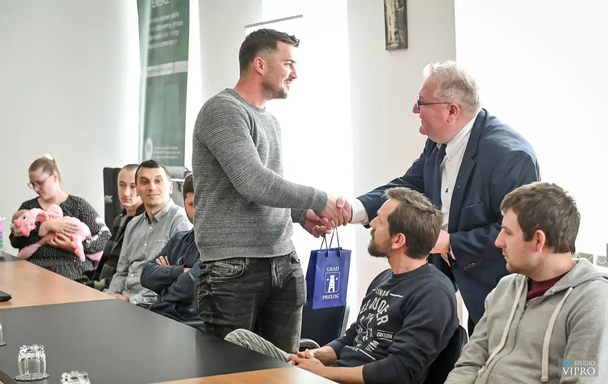 prelog,kolarek,novorođenčad (3) prelog,kolarek,novorođenčad (3)