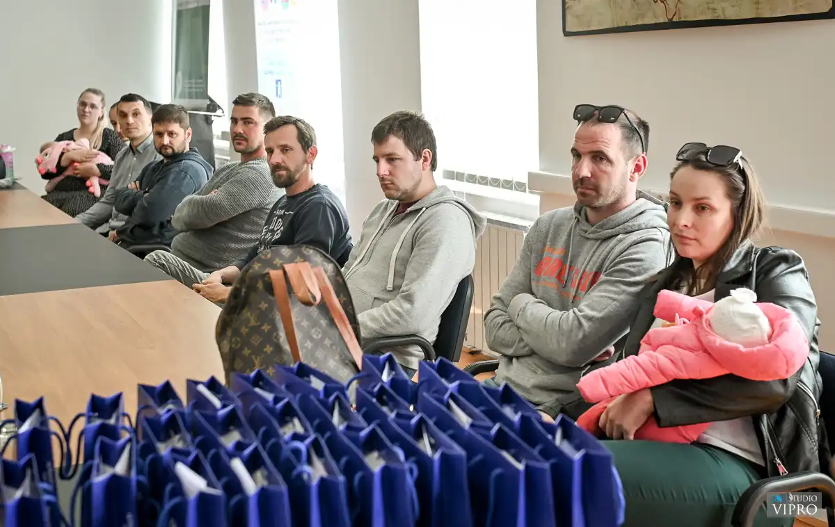 prelog,kolarek,novorođenčad (9) prelog,kolarek,novorođenčad (9)