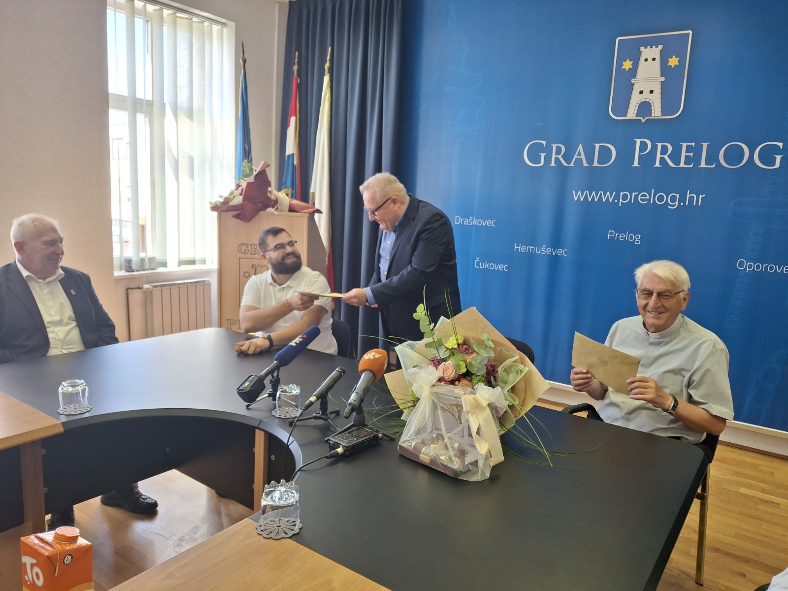 prijem prečasni antun hoblaj, dominik cestar (15) prijem prečasni antun hoblaj, dominik cestar (15)