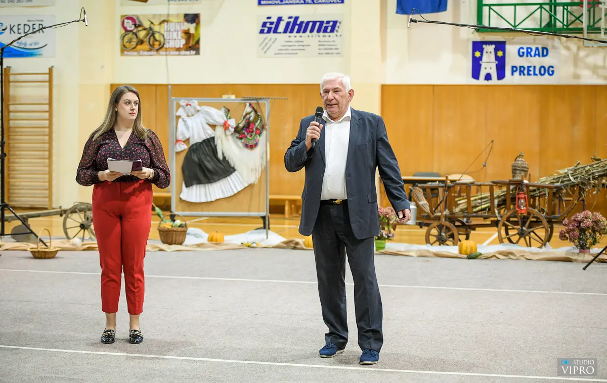 priločki folklorni susreti (14)