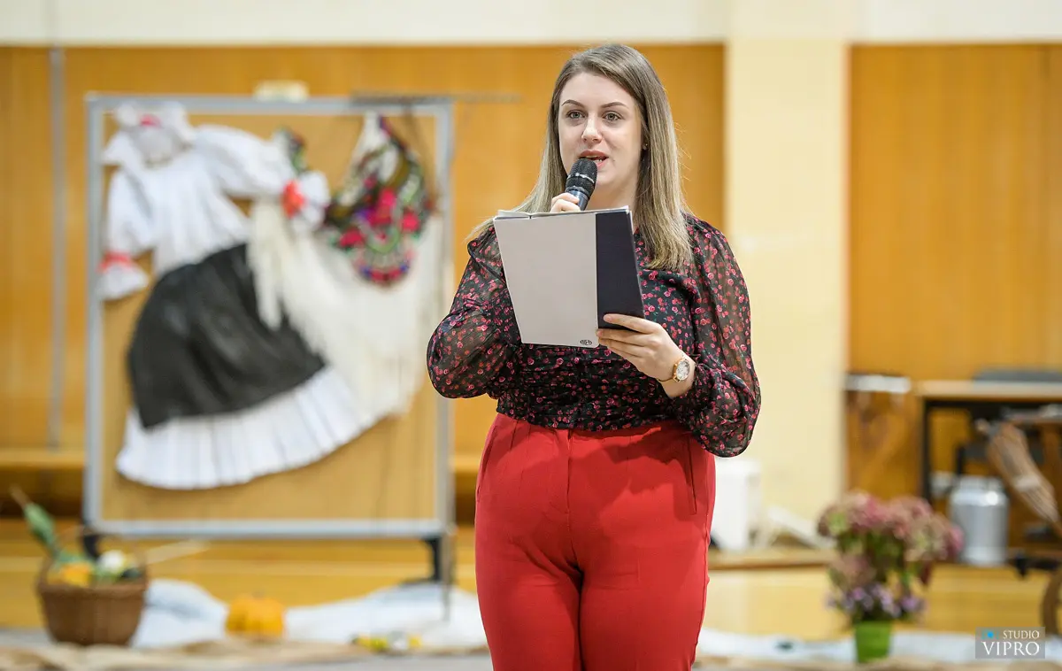 priločki folklorni susreti (15)