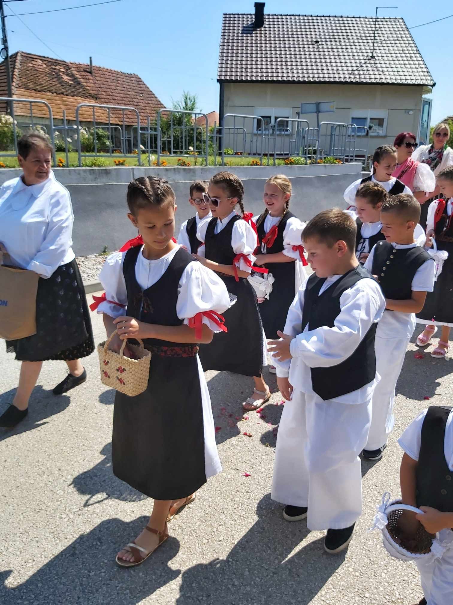 procesija podturen, tijelovo (18)