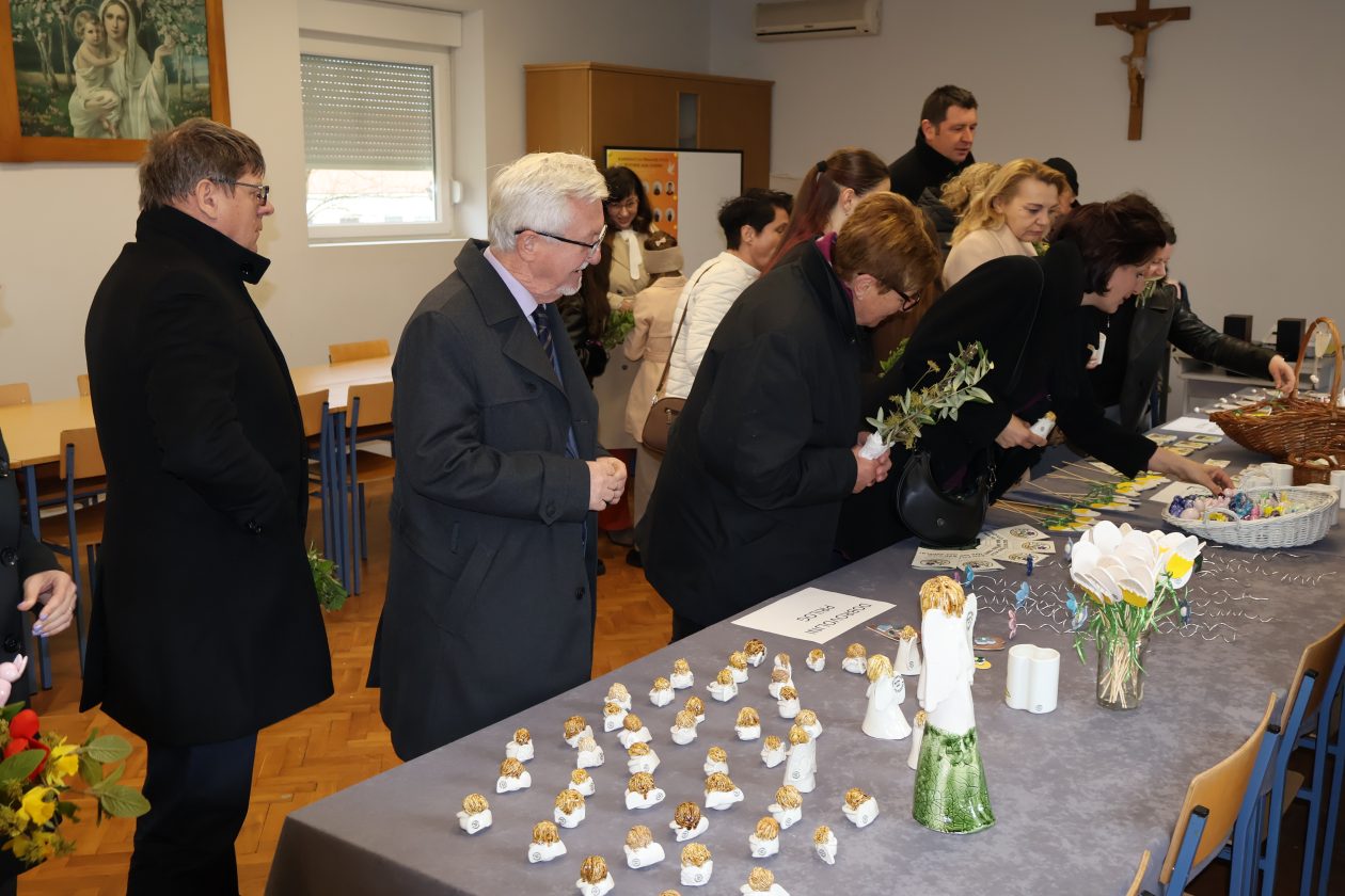 prodajna izložba COO (10) prodajna izložba COO (10)