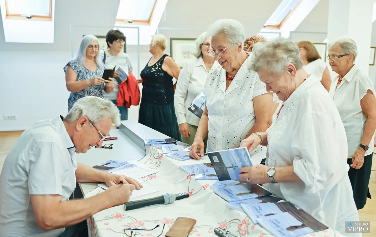 promocija knjige vinka rojka (7)