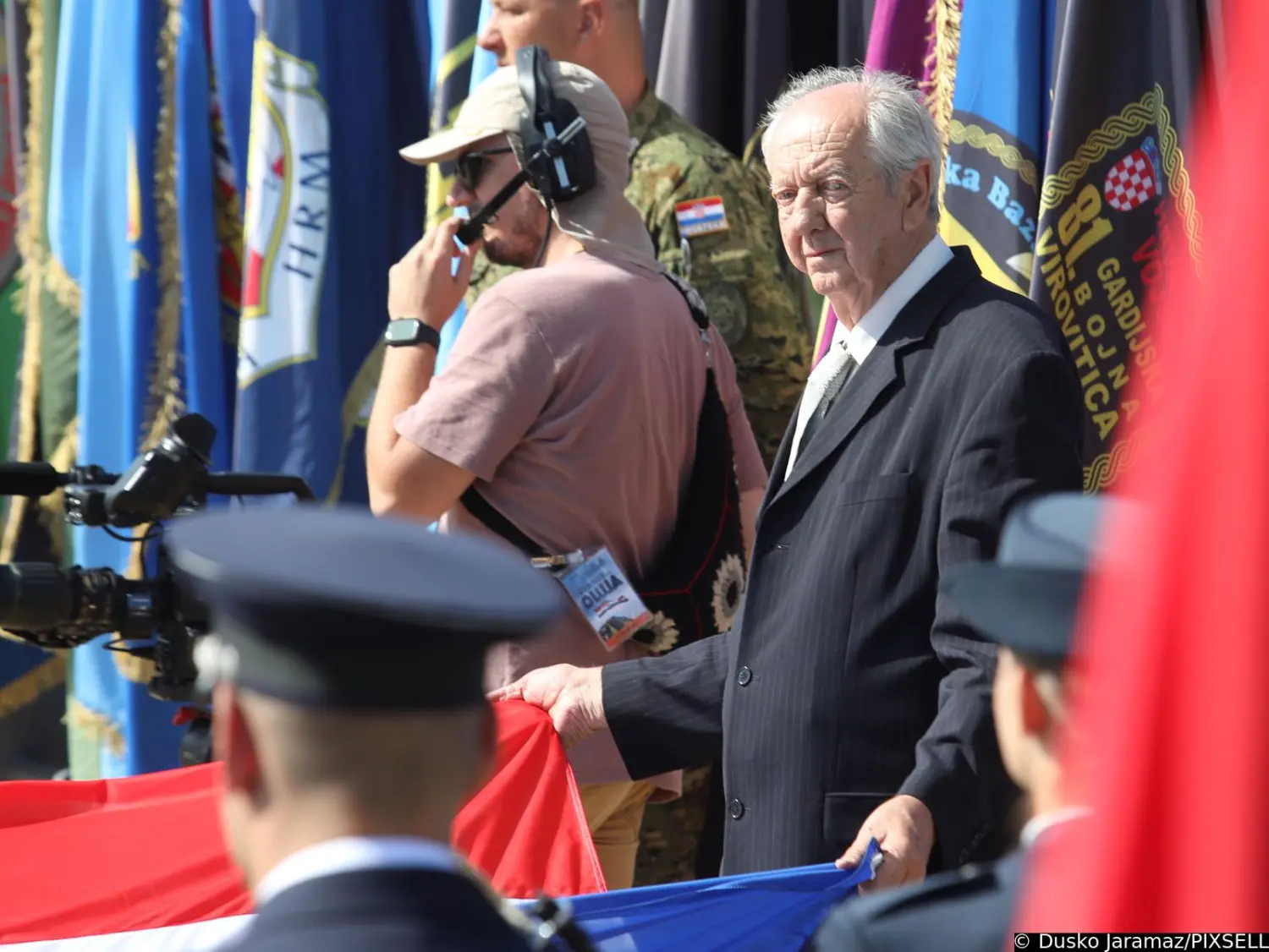 proslava Oluje, Knin, zastava,vojnici,andrej plenković,zoran milanović (12) proslava Oluje, Knin, zastava,vojnici,andrej plenković,zoran milanović (12)