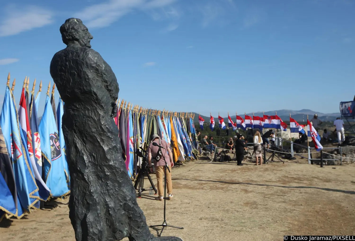 proslava Oluje, Knin, zastava,vojnici,andrej plenković,zoran milanović (17) proslava Oluje, Knin, zastava,vojnici,andrej plenković,zoran milanović (17)