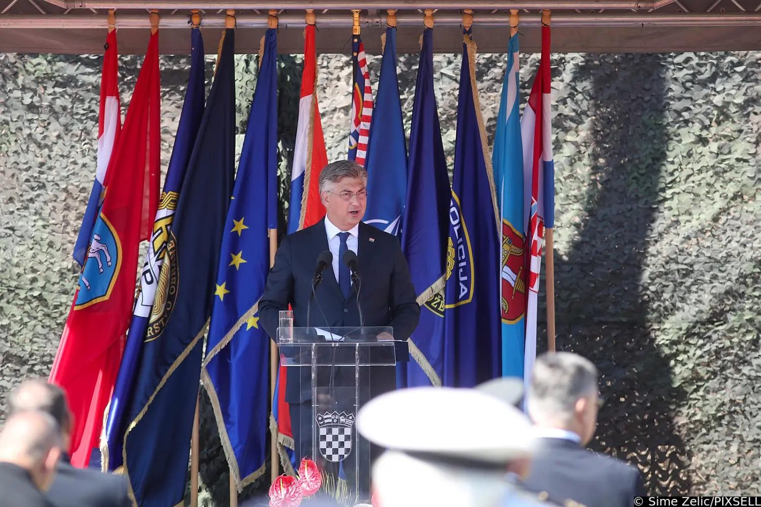 proslava Oluje, Knin, zastava,vojnici,andrej plenković,zoran milanović (19) proslava Oluje, Knin, zastava,vojnici,andrej plenković,zoran milanović (19)