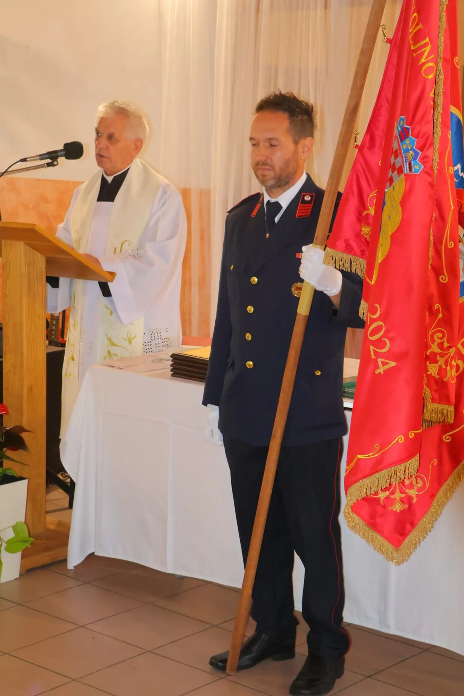 proslava dvd štefanec (21) proslava dvd štefanec (21)