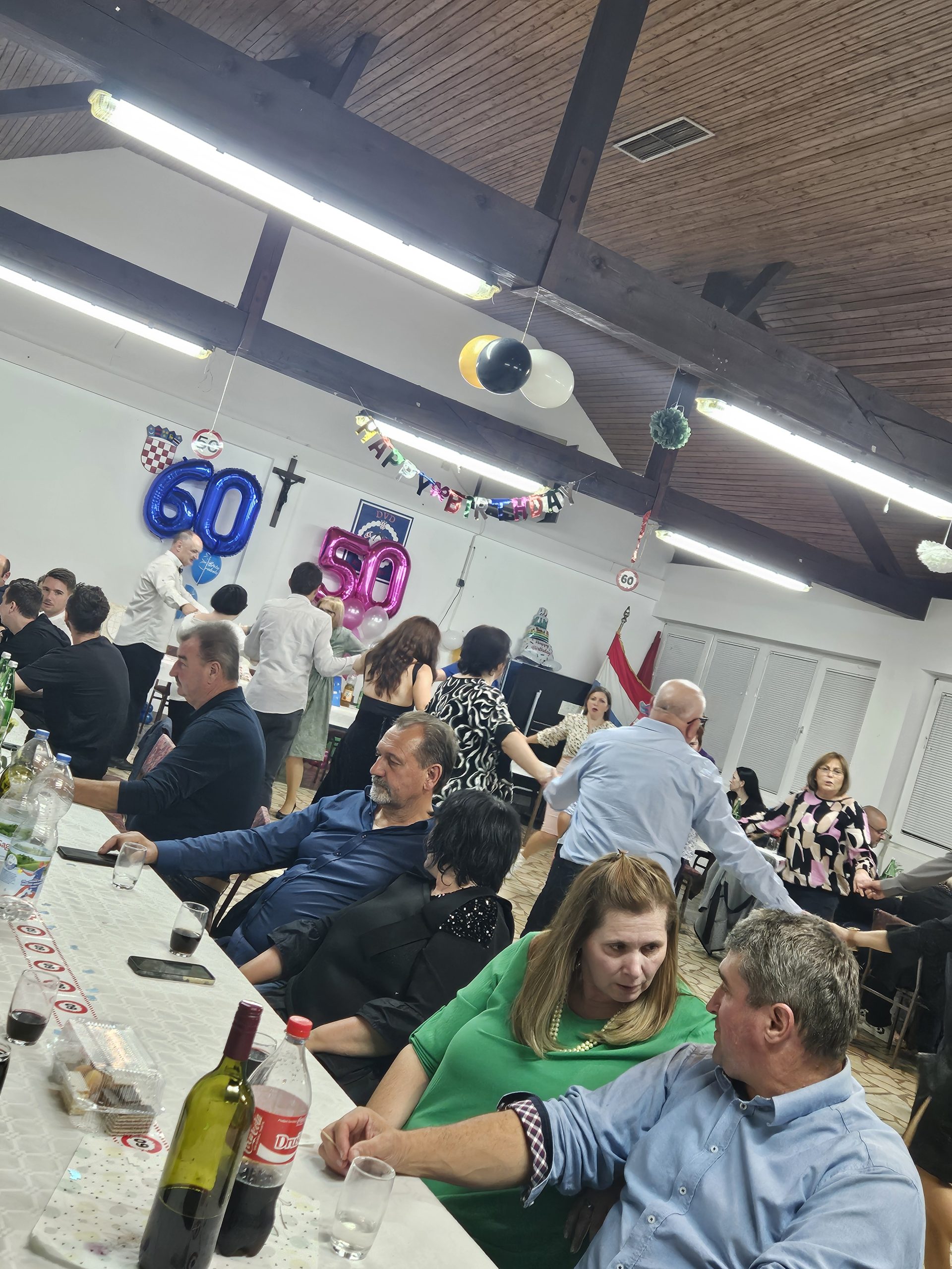 proslava rođendana Knezovec (2) proslava rođendana Knezovec (2)