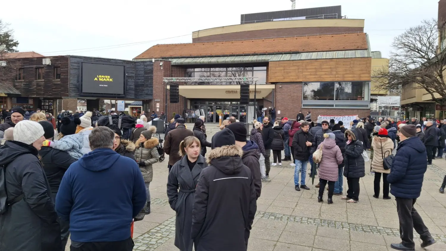 prosvjed 8 2 2025, bolnica (15) prosvjed 8 2 2025, bolnica (15)