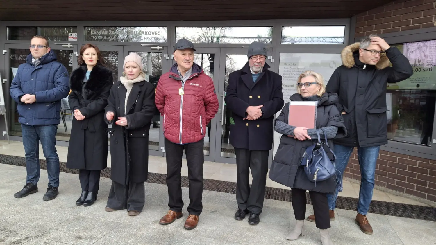 prosvjed bolnica 8 2 2025 (7) prosvjed bolnica 8 2 2025 (7)